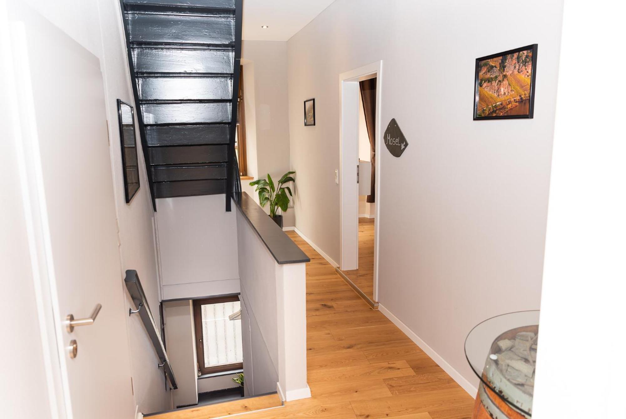 Ferienwohnung Mosel-Saar-Ruwer แบร์นคาสเทล-คืสท์ ภายนอก รูปภาพ